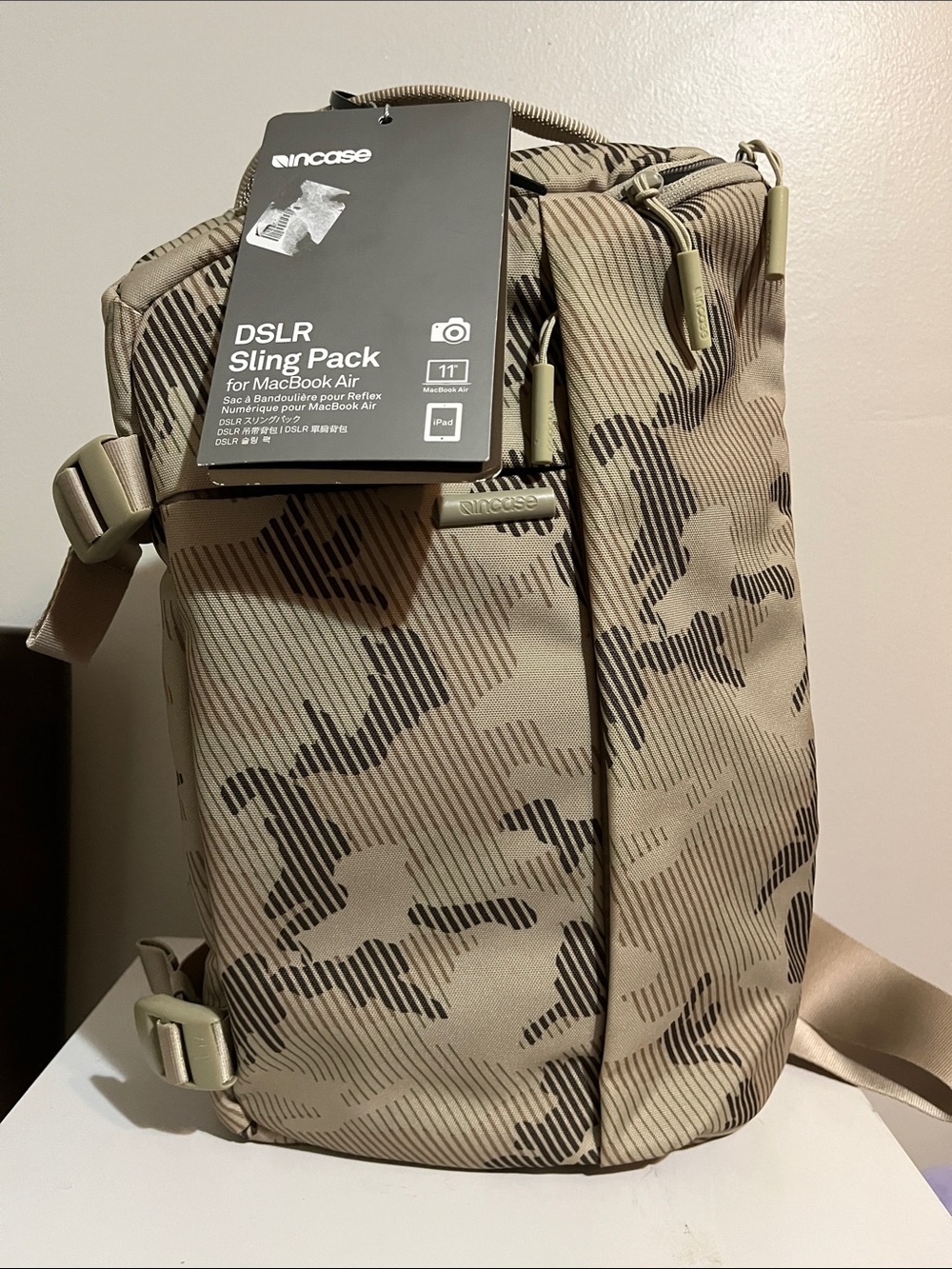 Incase DSLR Sling Pack - Tan Camo